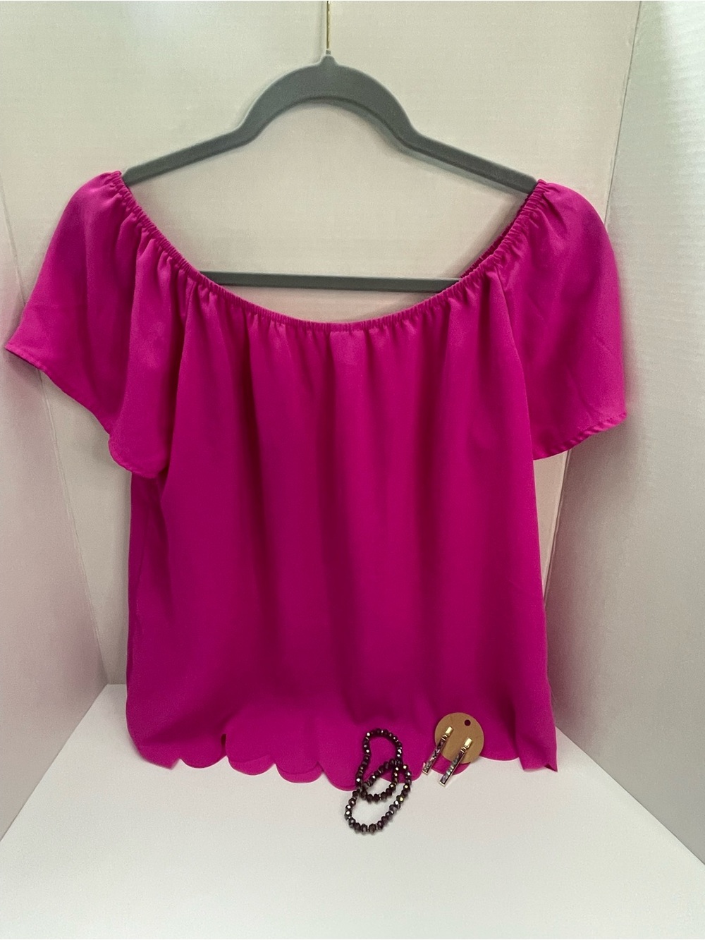 Alya Hot Pink Off The Shoulder Scalloped Top Outfit Bundle with Jewelry Size M